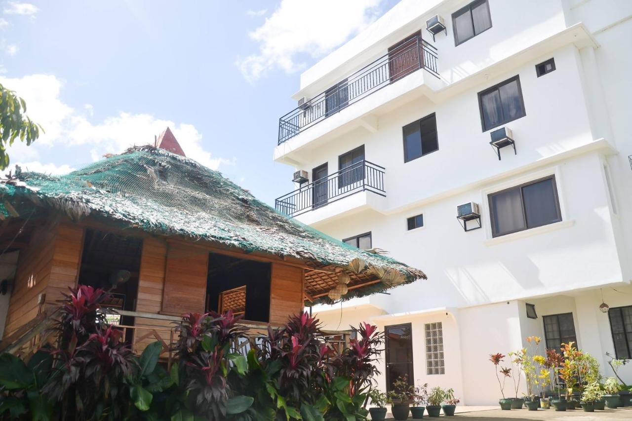 Sasa Pension House Catarman  Luaran gambar