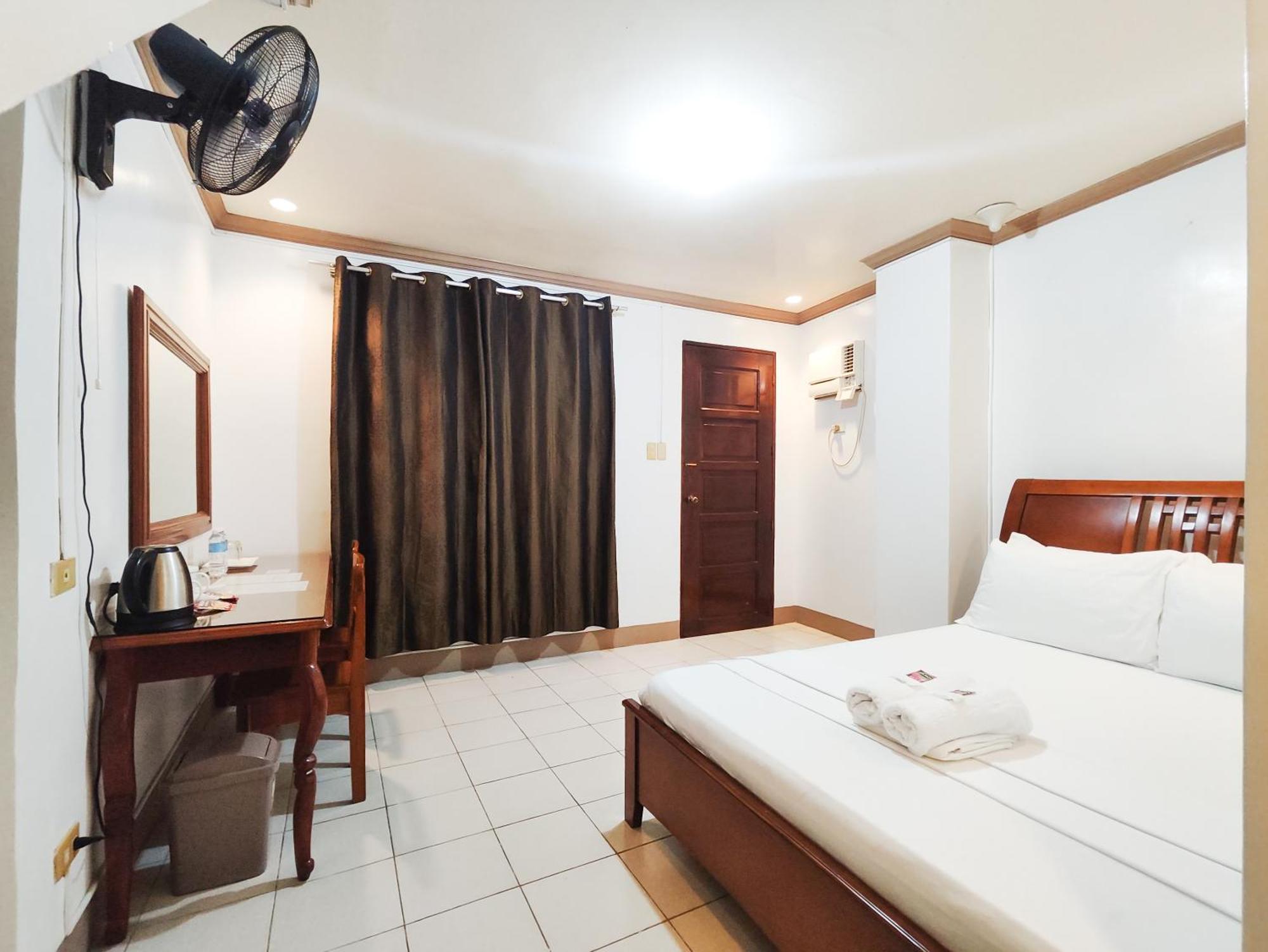 Sasa Pension House Catarman  Luaran gambar